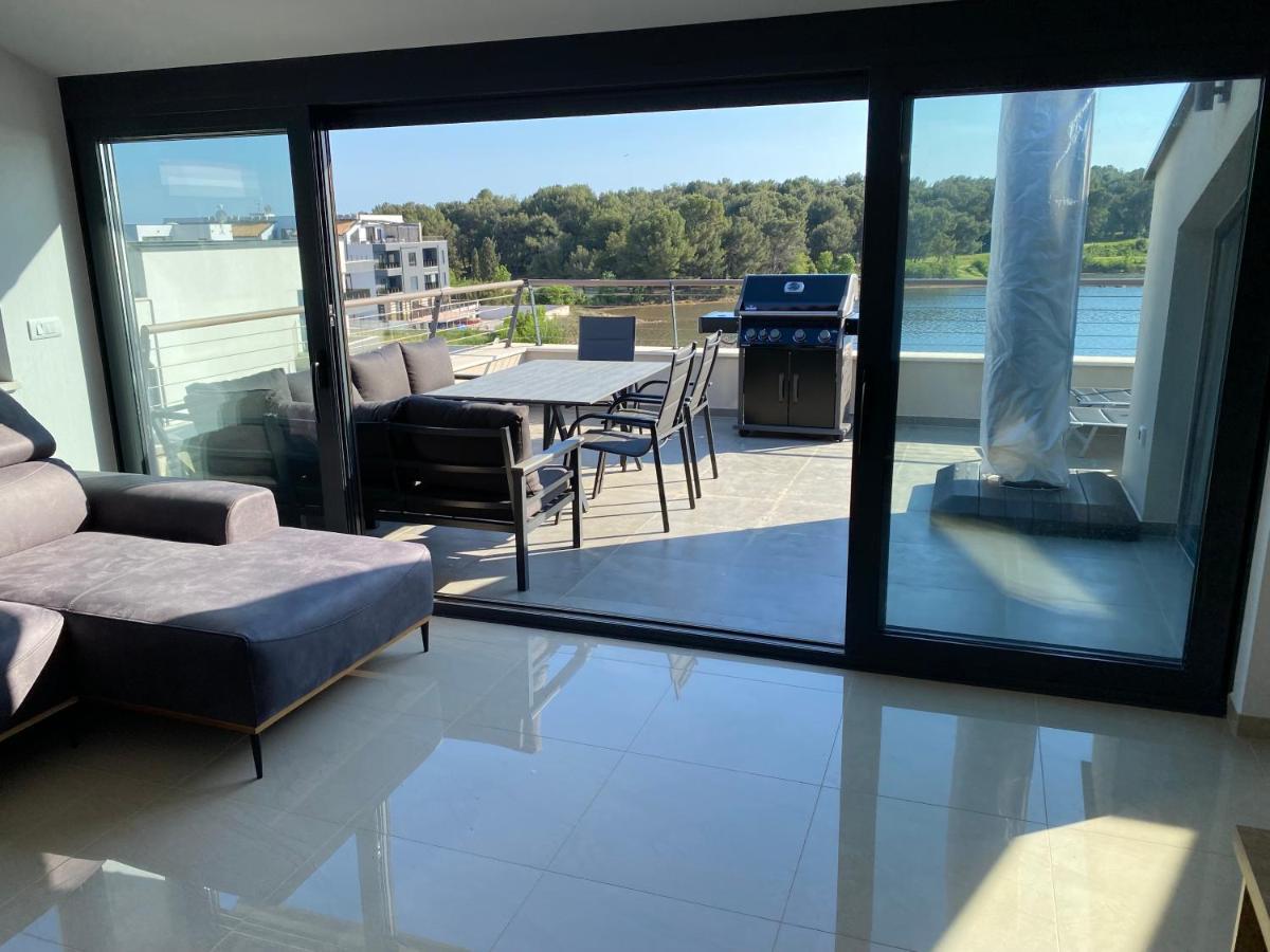 Penthouse Sunset Apartment Medulin Exterior photo