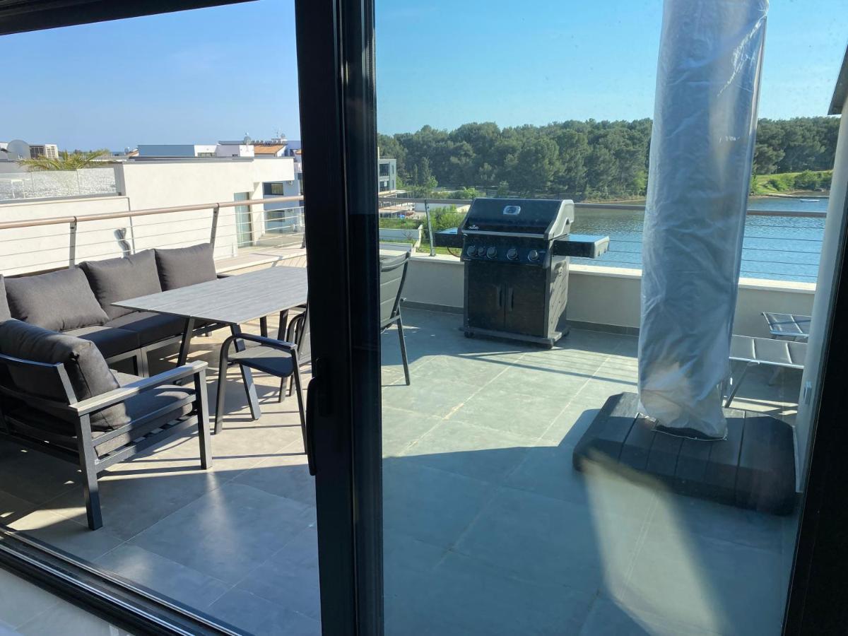 Penthouse Sunset Apartment Medulin Exterior photo